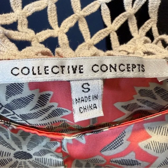 Collective Concepts Coral Floral Lace Racerback Tank Top | Size Small - Picture 5 of 6